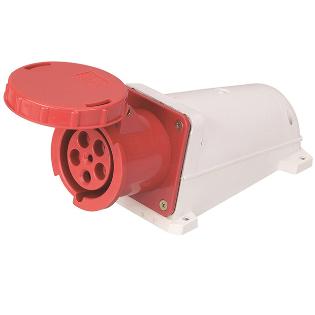 135 Industrial Socket 220-380V 240-415V