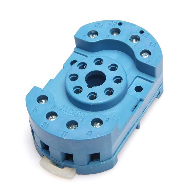 60.12 60.13 90.22 90.23 Connecting Relay Socket