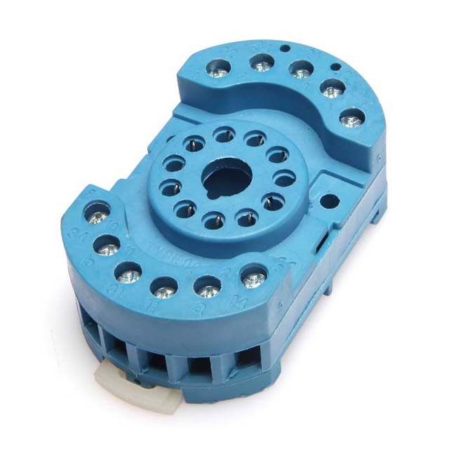 60.12 60.13 90.22 90.23 Connecting Relay Socket