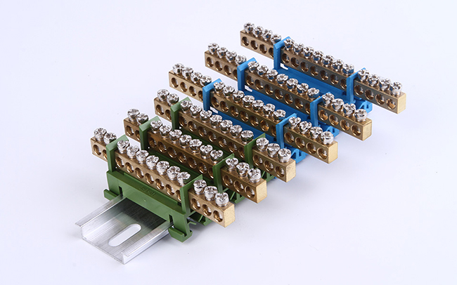 Клеммные колодки серии BHT01